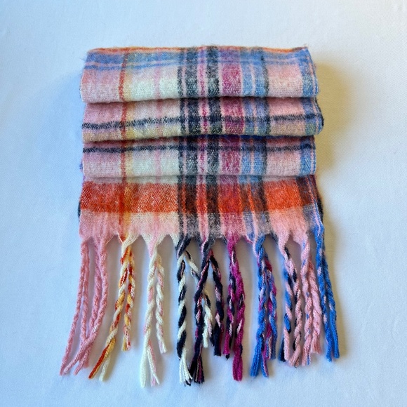 Old Navy Multicolored Long Scarf with Tassels - Picture 3 of 4